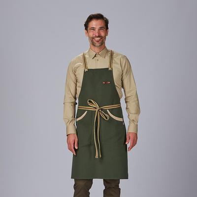 DELANTAL PETO BICOLOR CINTA RAYAS 86X74 CM